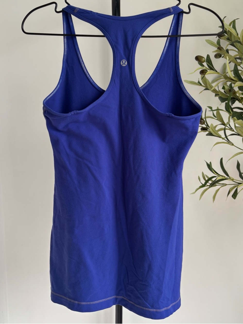 • [Lululemon] Racerback Tank • - Picture 4 of 7